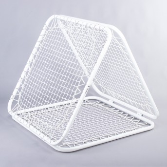 TRIANGULAR WALL FOR TRAINING